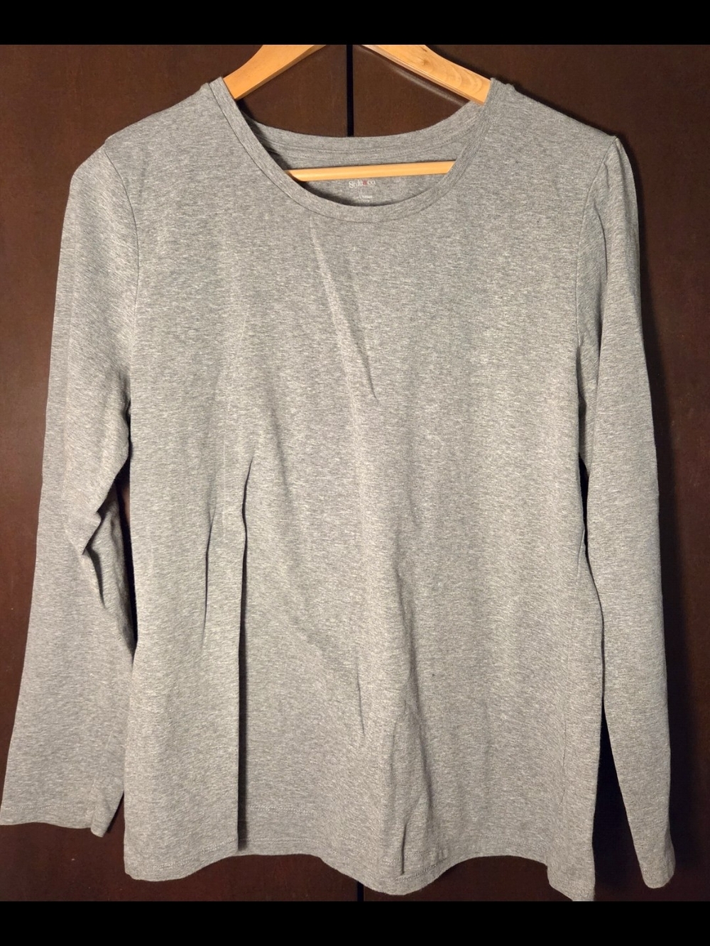 Classic Women's Long Sleeve Crewneck Top - Gray Women Size Large